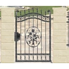 FERTŐD kovácsoltvas nagy-és kiskapu, kerítésmező
