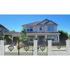 SZÉPASSZONY kovácsoltvas nagy-és kiskapu, kerítésmező