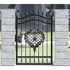 SZÉPASSZONY kovácsoltvas nagy-és kiskapu, kerítésmező