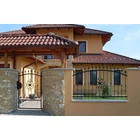 Klasszikus elem, szegecselt, élmángorolt, díszrozetta mindkét oldalon (016)