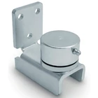 Csapágyas alsó forgáspont, zsírzó csonkkal, csavarozható