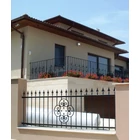 VISEGRÁD kovácsoltvas nagy-és kiskapu, kerítésmező