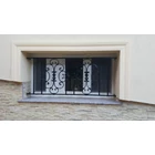 Klasszikus elem, díszlevéllel mindkét oldalon (295)