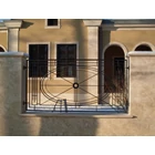 Exkluzív nagy-és kiskapu, kerítés, egyedi design