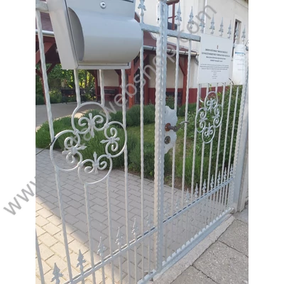 Klasszikus rozetta (336)