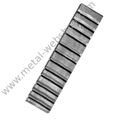 Kovácsolt laposacél, nagykapu hézagtakaró (445)