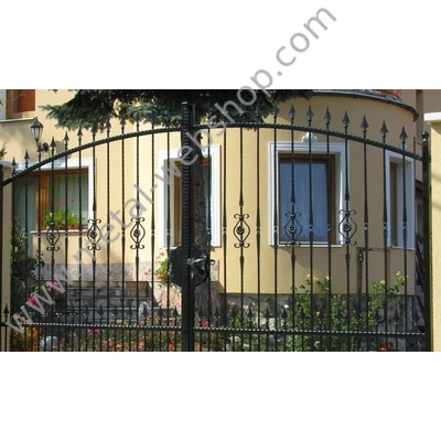 Kovácsolt elem szkálamintás laposacélból (536)