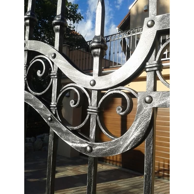 Exkluzív nagy-és kiskapu, kerítés, GARDA