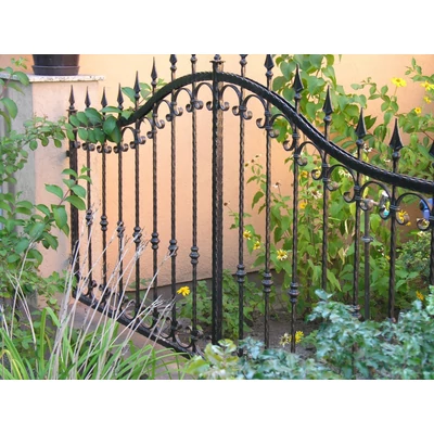 Kovácsolt C elem, 70x120mm, 12x6mm (018/A)